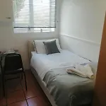 Gorton Elsham Gardens Apartment - Delight Suites